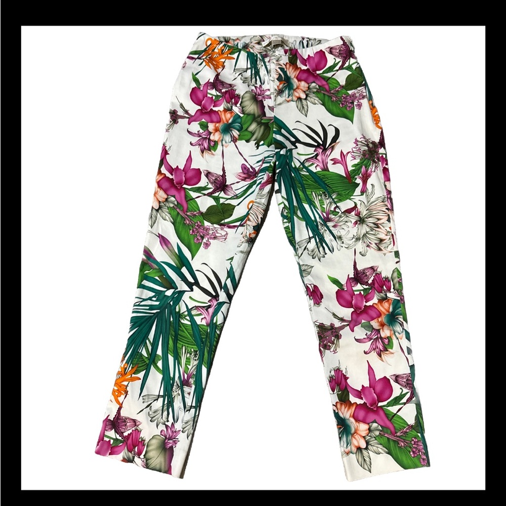 Boston proper floral stretchy pants. EUC size 0